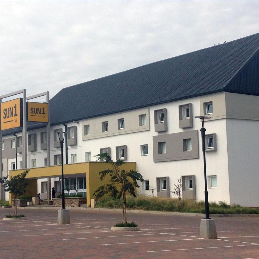 Sun1 Witbank Hotel Exterior photo